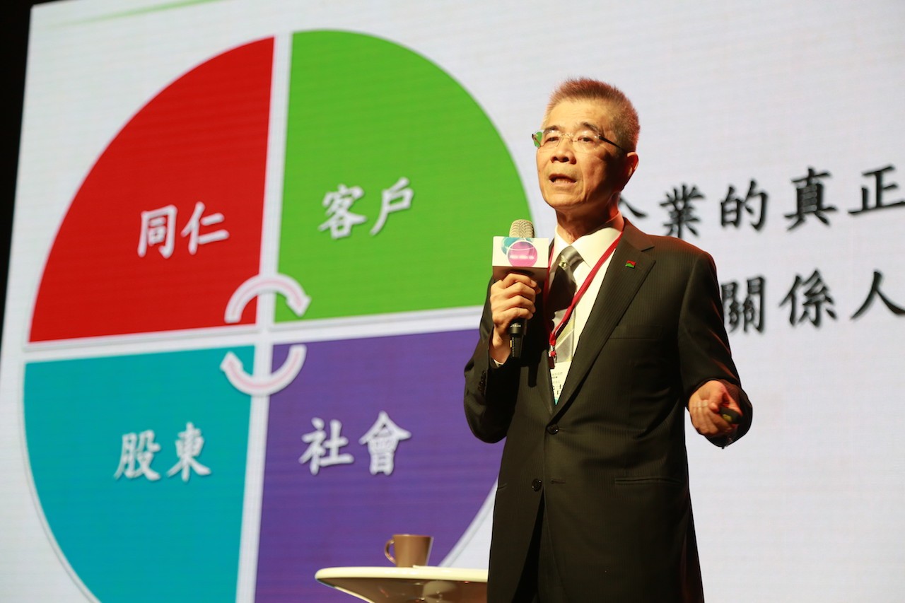 【2018 AAMA 暨創業小聚年會】當養雞工人學到 6 件事，信義房屋周俊吉：感謝爸爸拒絕再借我錢創業